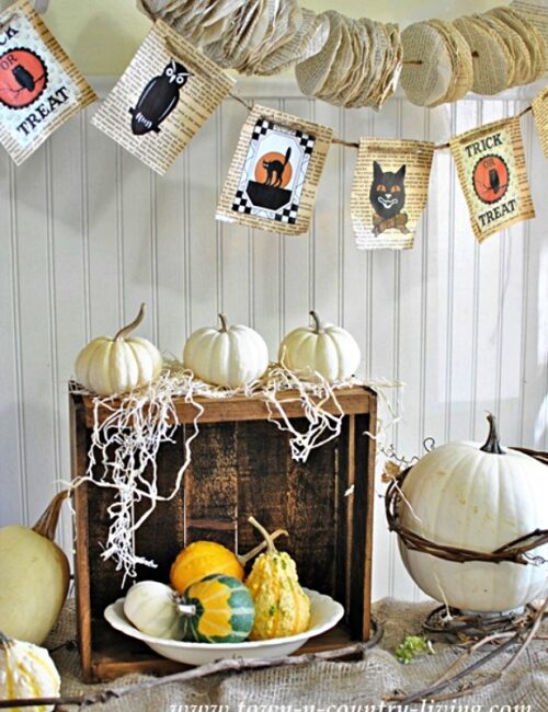 Halloween Banner and Gourds