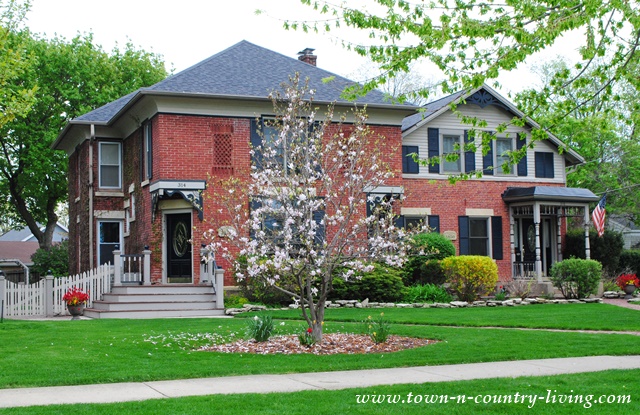 Historic Homes in St. Charles, Illinois
