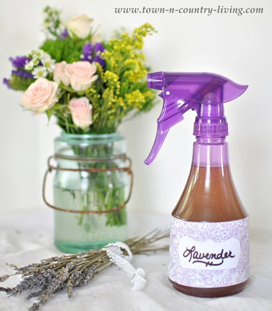 Make Your Own Lavender Linen Spray