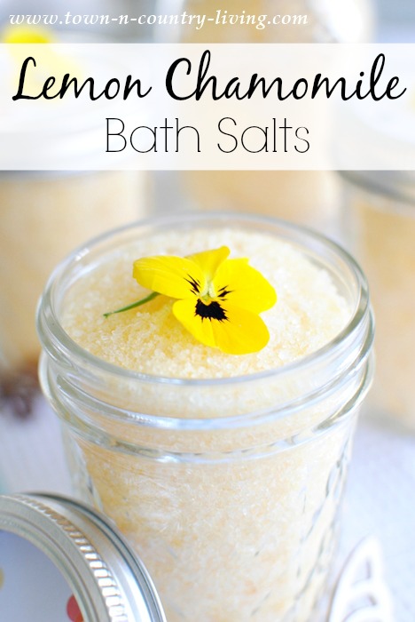 How to Make Lemon Chamomile Bath Salts
