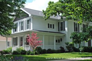 Cute Houses in my Hometown - Town & Country Living