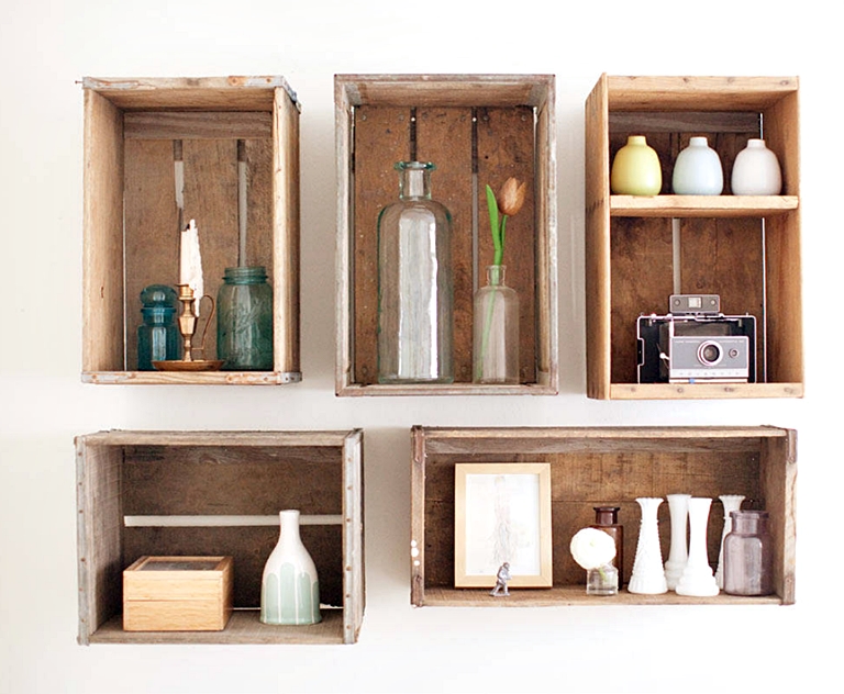 Vintage Crates Create a Gallery Wall