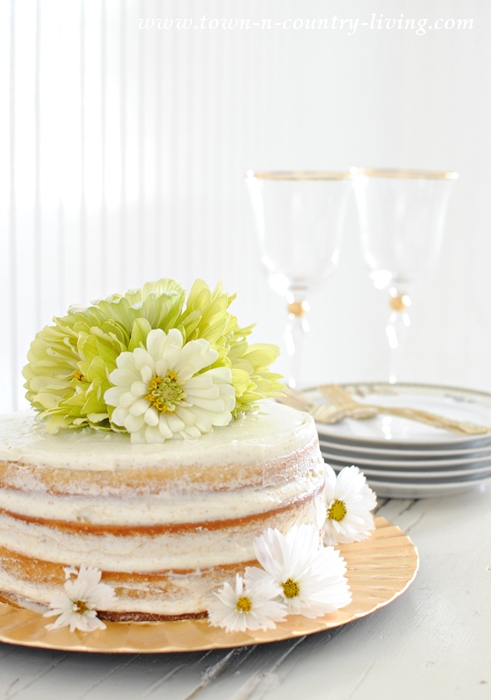 Decorate a Naked Cake with Fresh Flowers