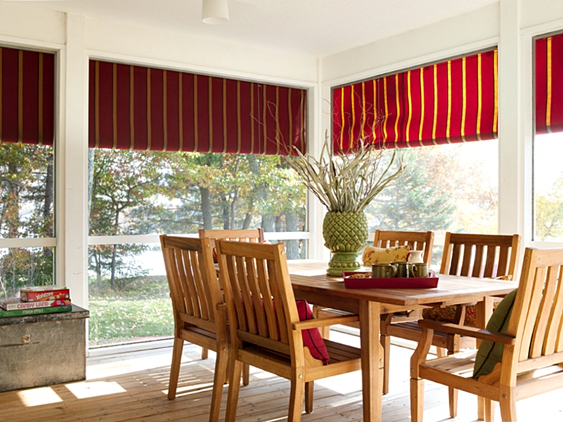 Screened Porch Dining