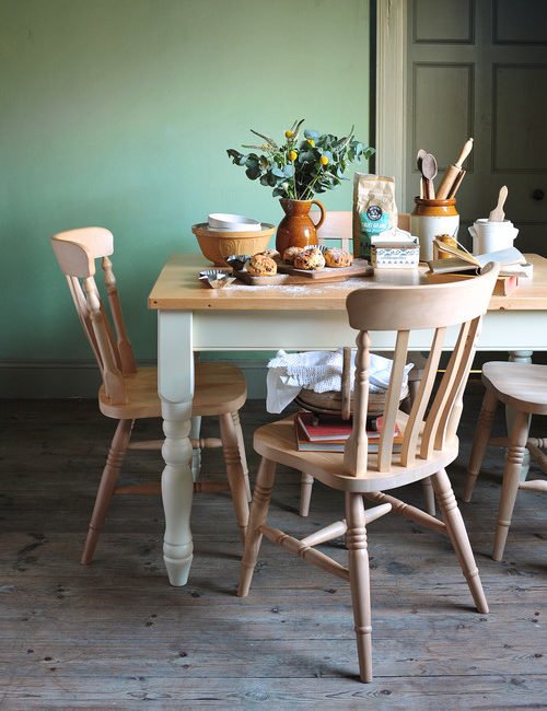 Dining Set by The Cotswold Company