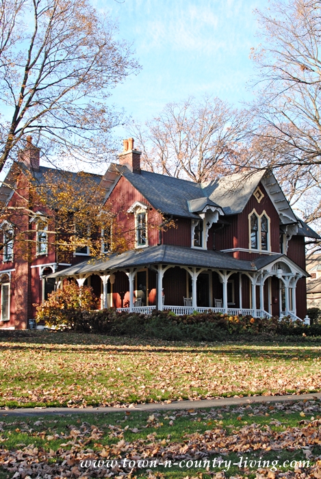 Charming Older Homes in Riverside, Illinois