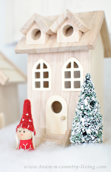 Christmas Mantel - A Nordic Style Snowy Village
