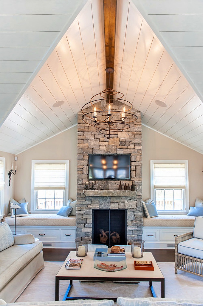 beach style living room