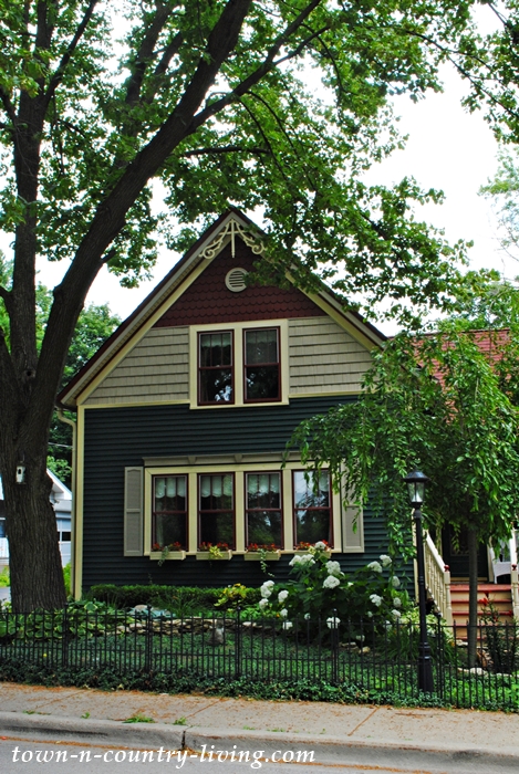 Charming Victorian home in Geneva, Illinois
