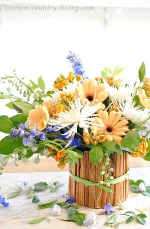 5 steps on how to arrange flowers, with advice from wedding designer, Matthew Robbins