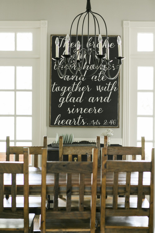 Country Farmhouse Dining Room