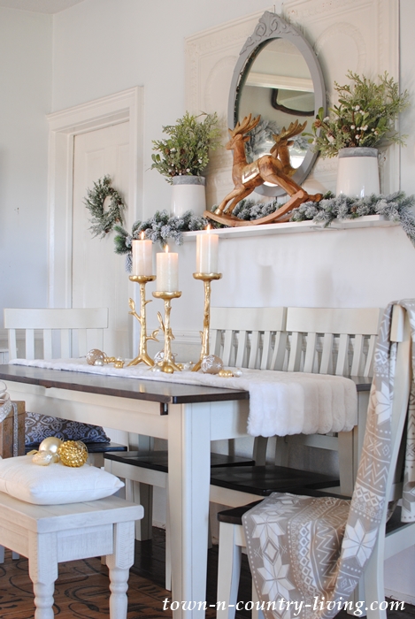 Country Style Christmas Home Tour - Dining Room