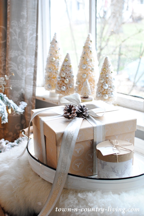Cheater’s Guide to Christmas Gift Wrapping