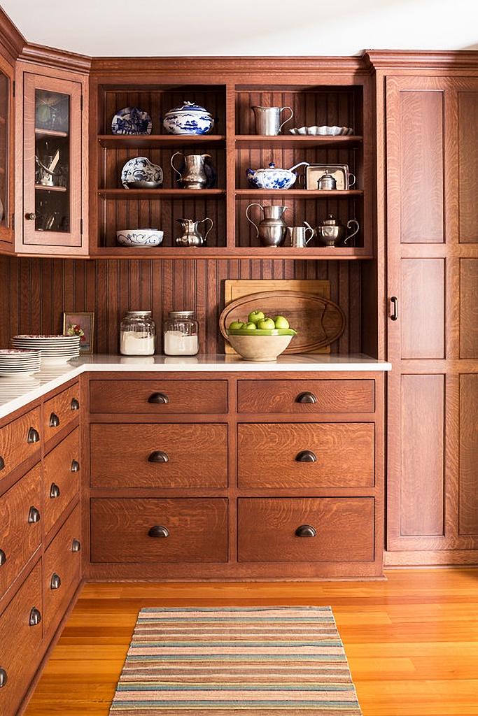 wood kitchen cabinets