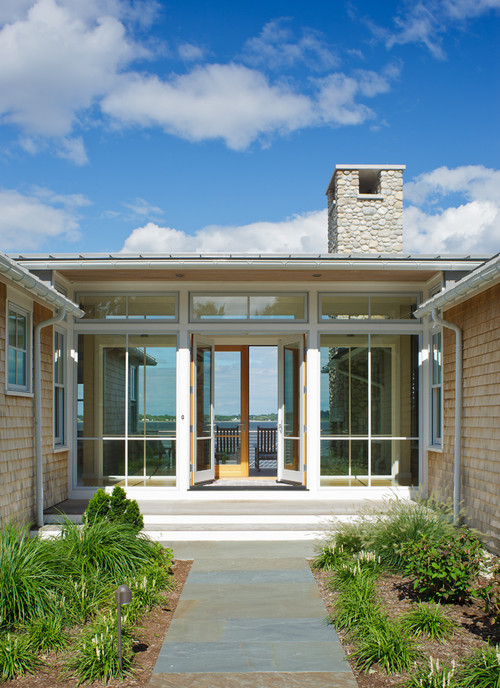 Contemporary Coastal Home in Rhode Island