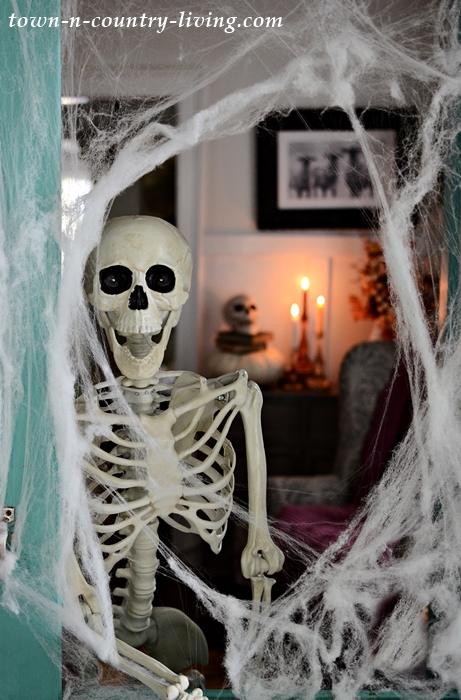 Halloween Skeleton Sightings at My House!!