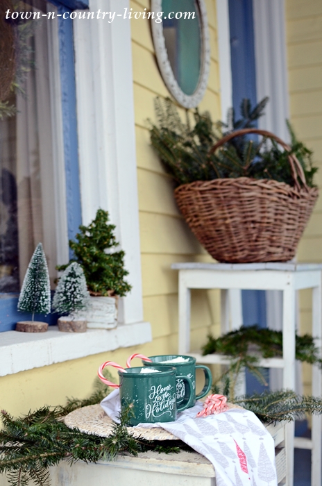 Country Style Christmas Porch Decorations