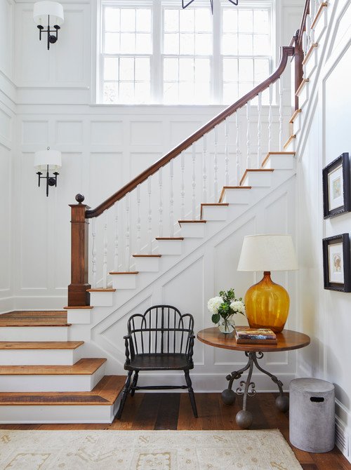 Traditional Staircase in Southern Georgia Home