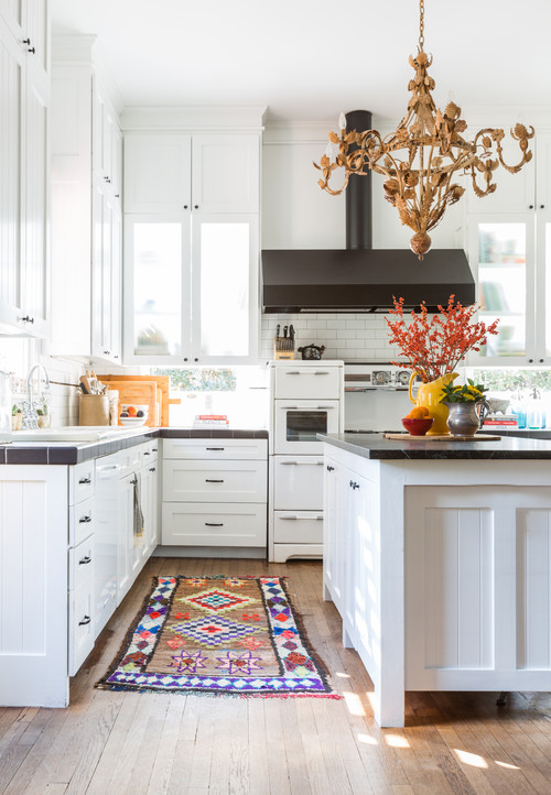 Traditional White Kitchen with Eclectic Vibe