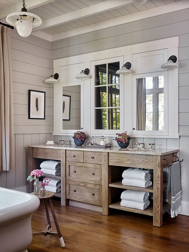 beautiful neutral bathroom