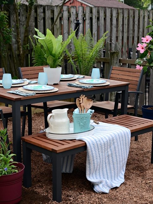 Outdoor Summer Dining on Rustic Patio