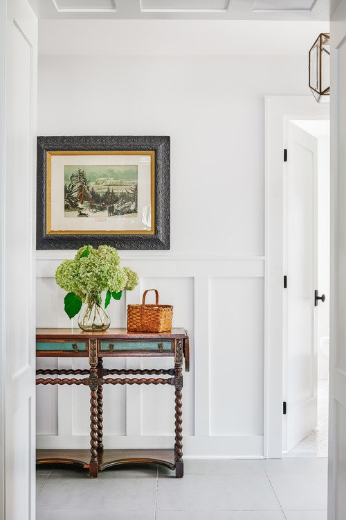 Beach Cottage Entryway