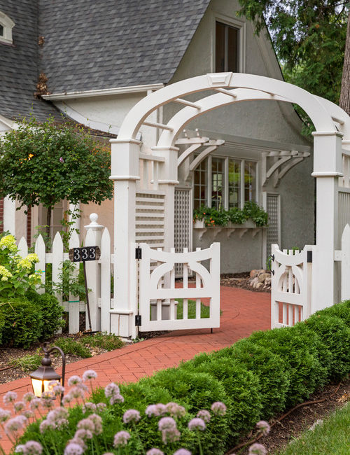 Cottage Garden with Arched Arbor