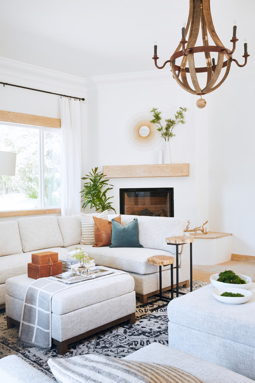 Mediterranean Style Living Room
