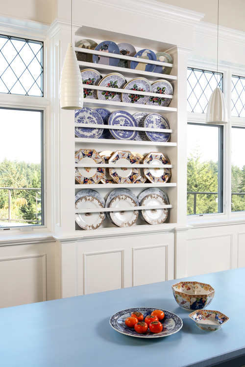 Large Plate Rack with Prized Dinnerware