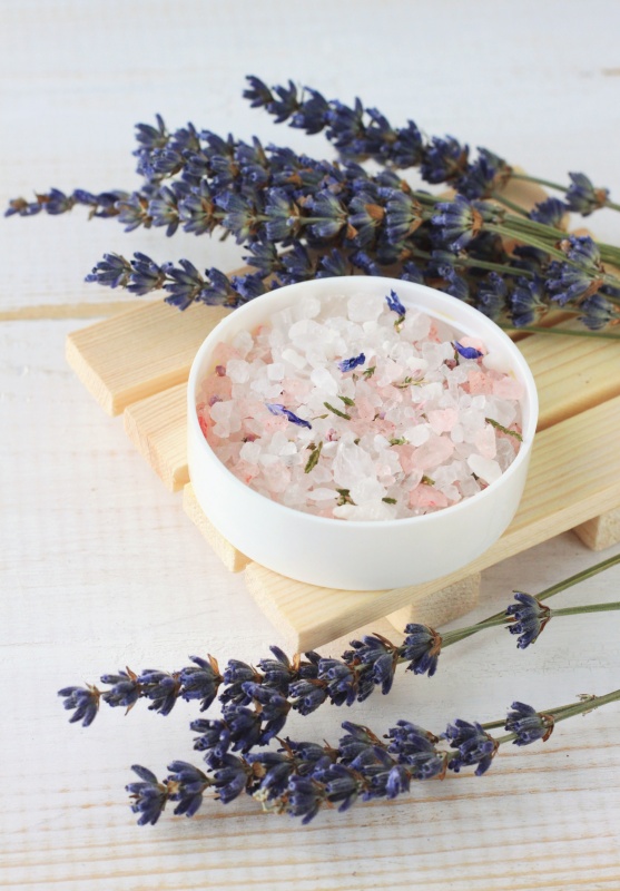 DIY Lavender Rosemary Bath Salts