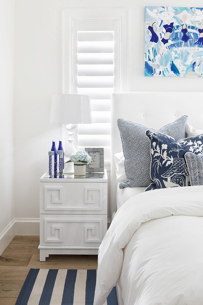 Blue and white coastal style bedroom