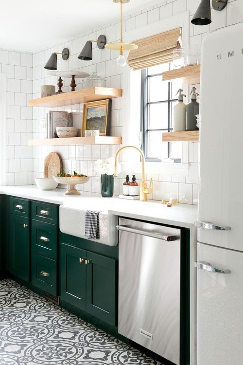 Green and White Kitchen of the Week