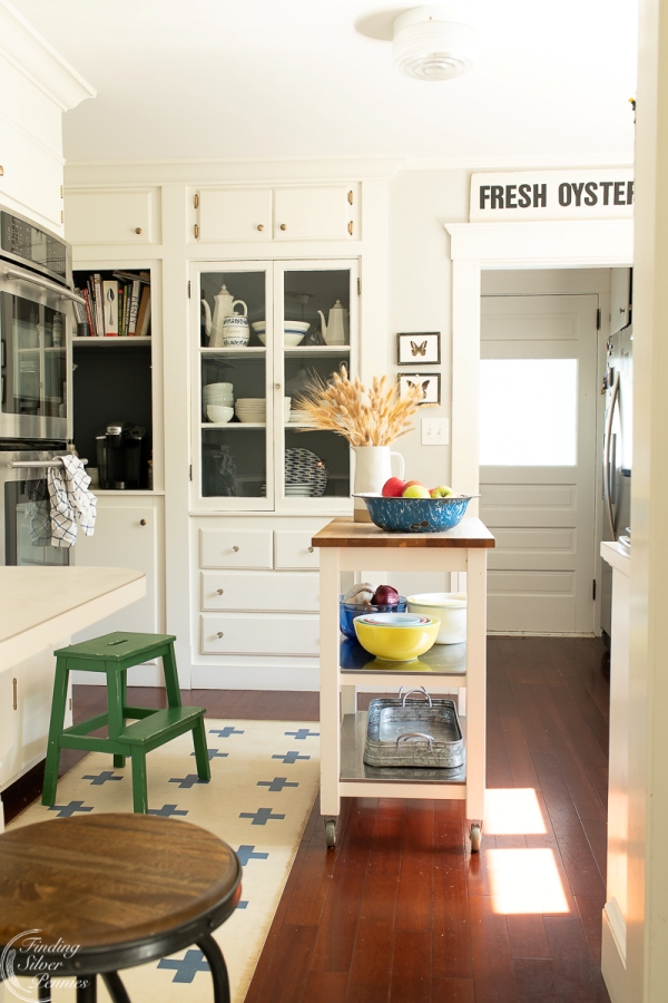 Coastal Kitchen in White and Wood