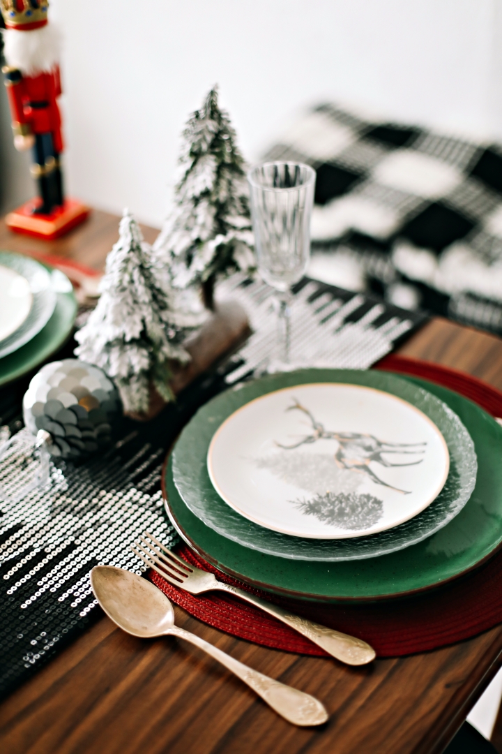 Creative Christmas Dining Ideas | Town &amp; Country Living