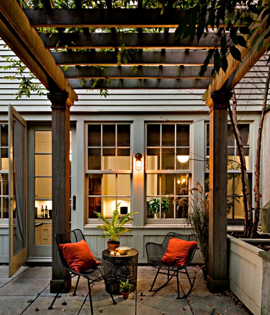 townhouse patio