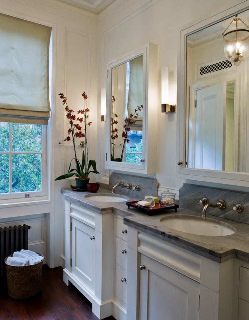 townhouse bathroom