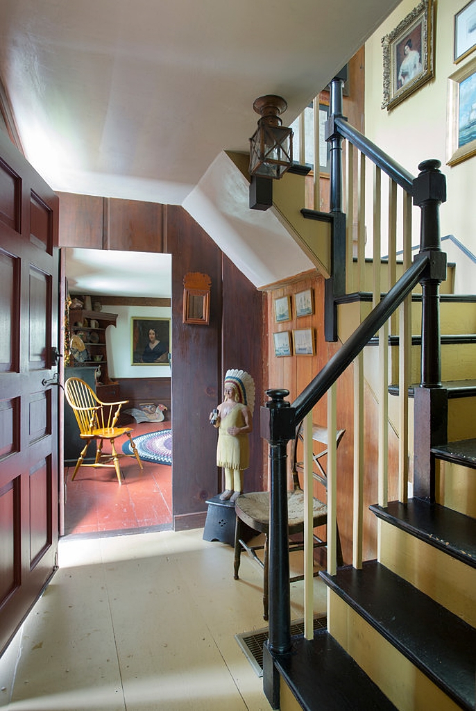 Colonial house stairway