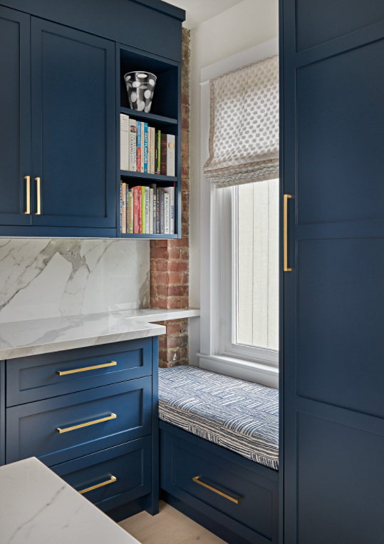 Modern Country Kitchen with Navy Blue Cabinets