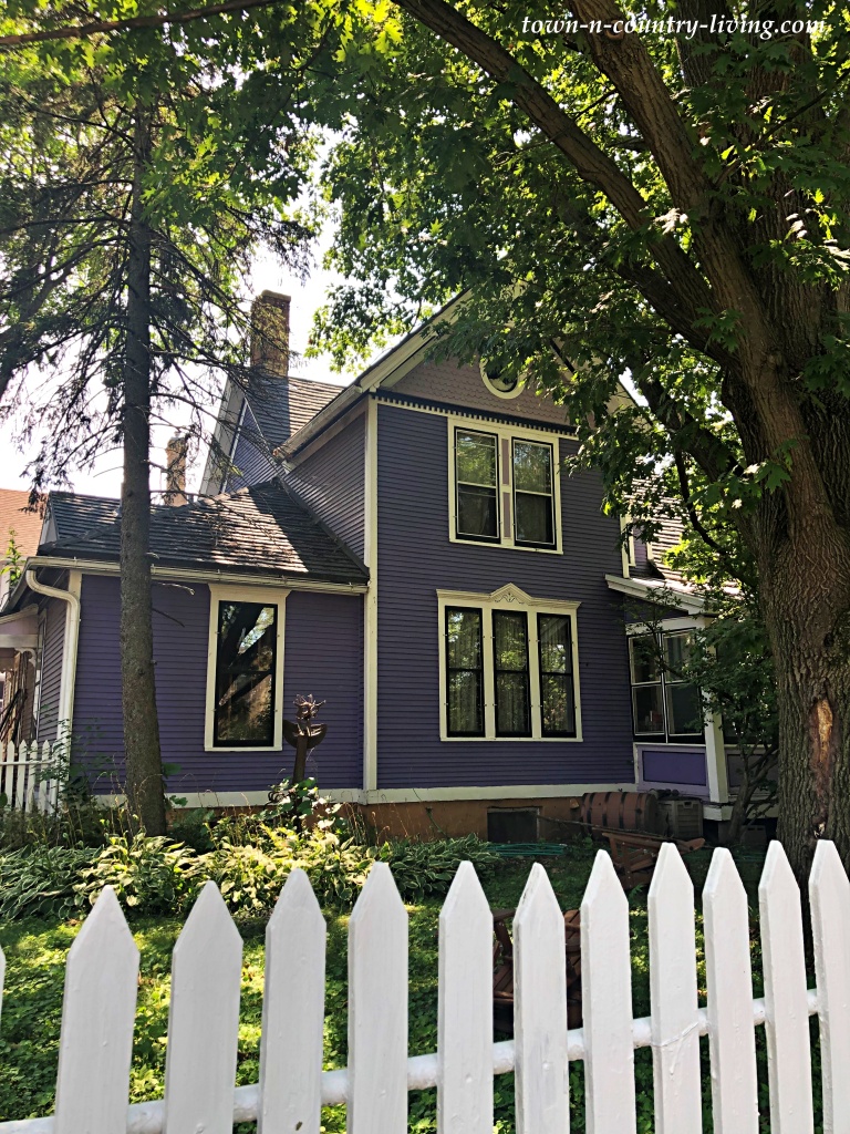 Historic District Homes - Purple Victorian in Madison, Wisconsin
