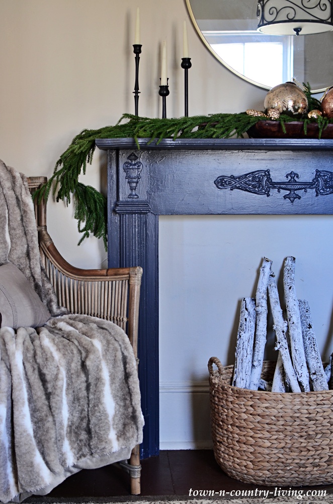 Christmas Mantel in a Cozy Sitting Room