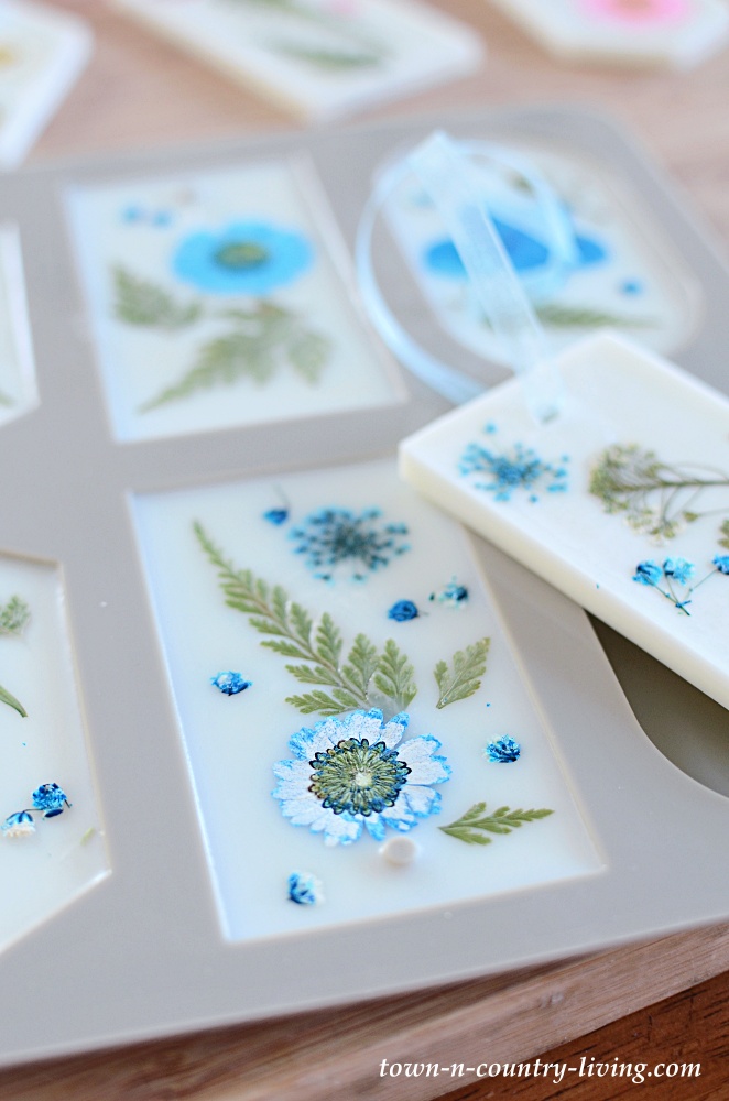 Pressed Flower Wax Sachets in blue tones