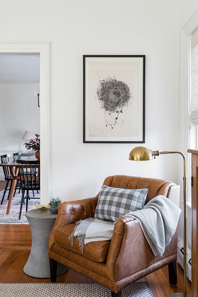 corner leather chair