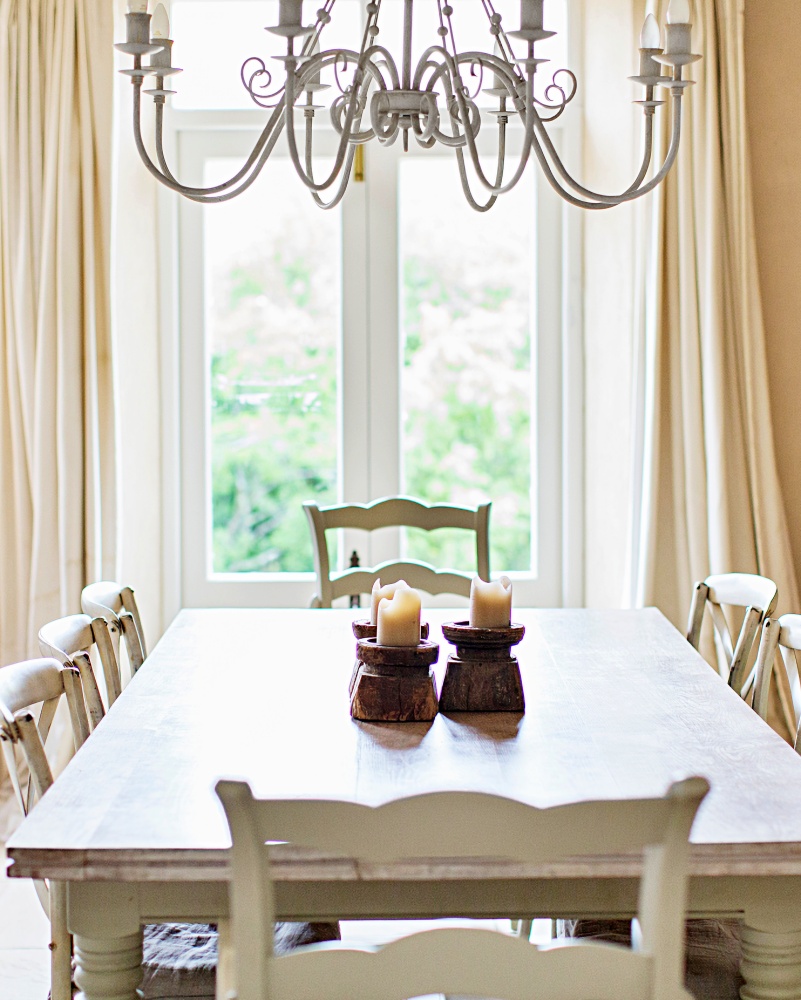 French country dining room