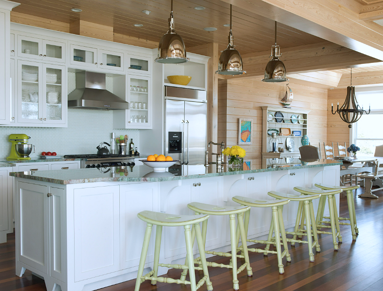 Beach style kitchen with large breakfast bar