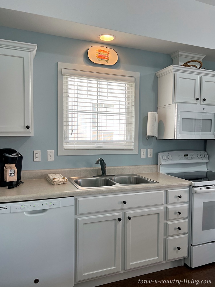 small kitchen in a cottage vacation rental