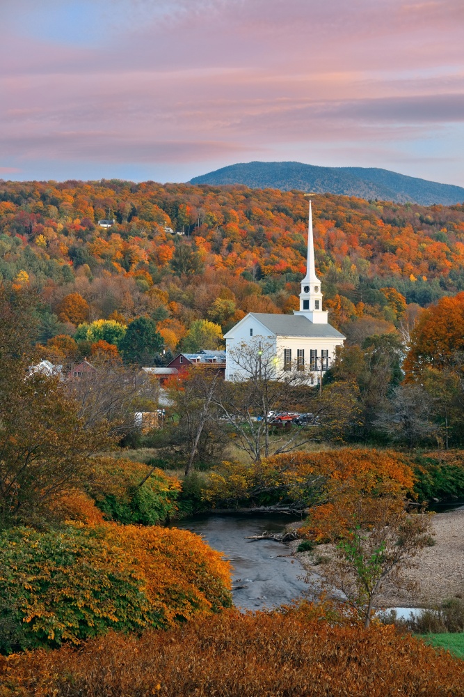 White church in Stowe, Vermont during autumn