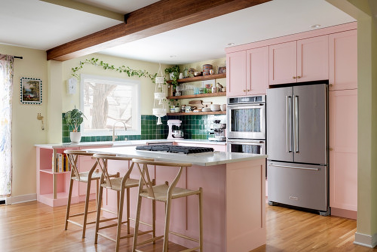Kitchen facelift with pink cabinets