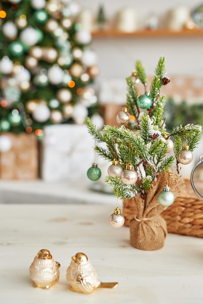 Tiny tree - pastel Christmas