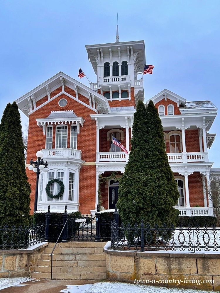 Christmas in Galena: A Treasure Trove of Historic Homes