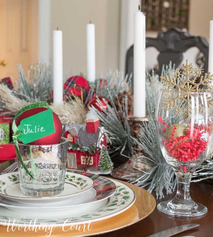 https://town-n-country-living.com/wp-content/uploads/2022/12/Worthing-Court-No.-165-12-20-22-Mix-And-Match-Christmas-Tablescape.jpg